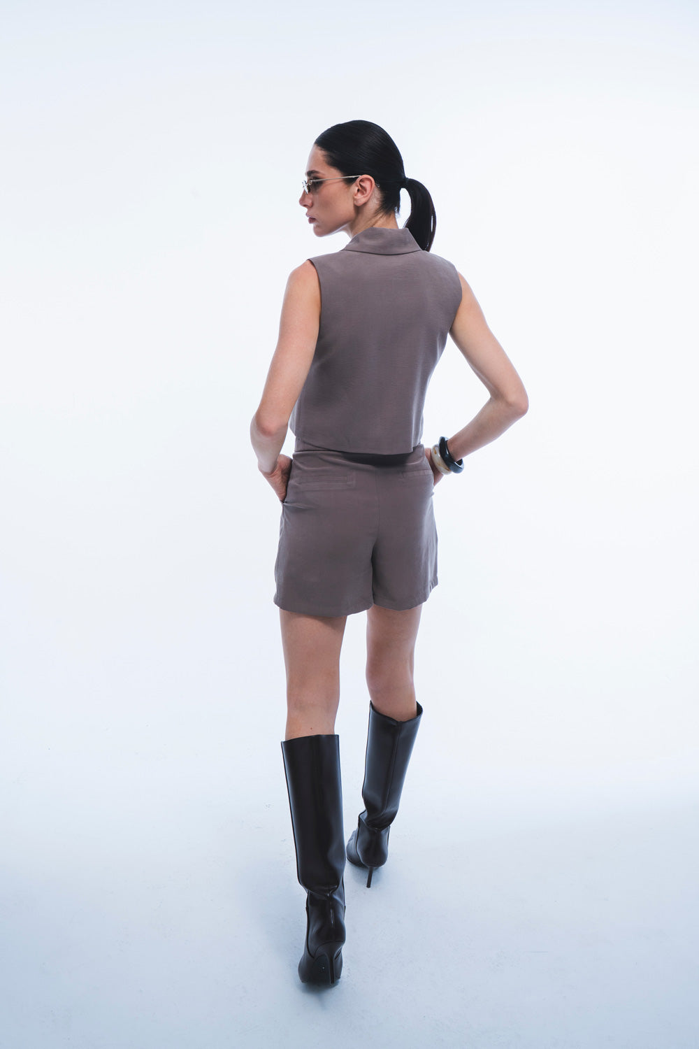 Pia Stone Vest image 2
