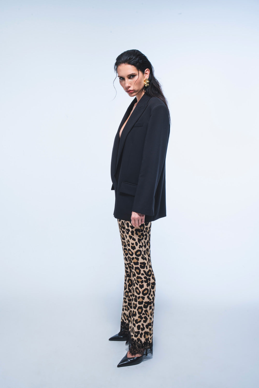 Leo Pants image 2